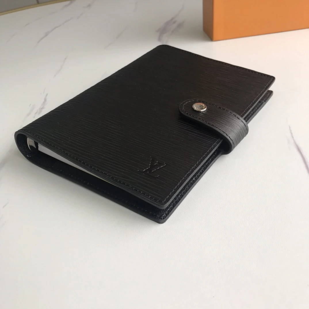 Louis Vuitton MEDIUM RING AGENDA COVER R20222 4 R