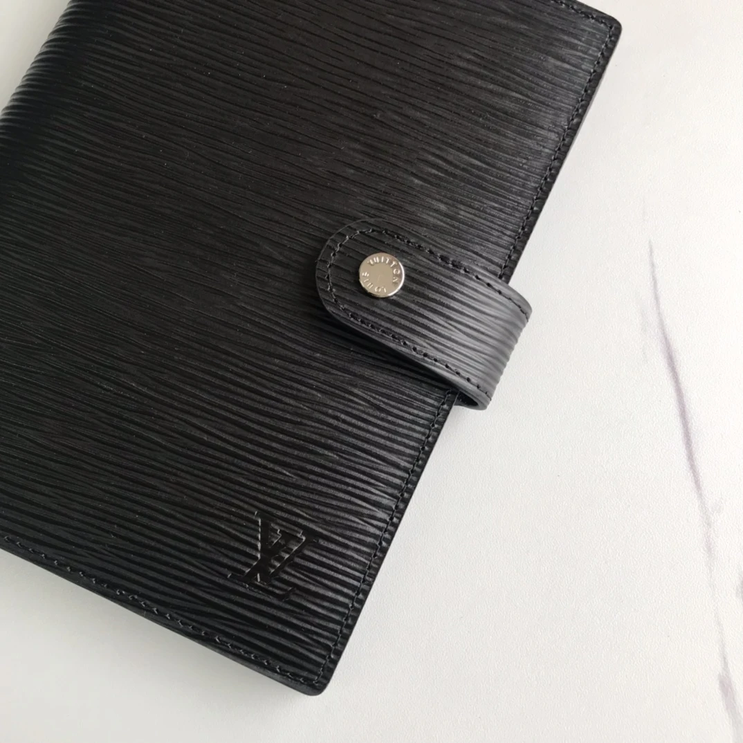 Louis Vuitton MEDIUM RING AGENDA COVER R20222 5 R
