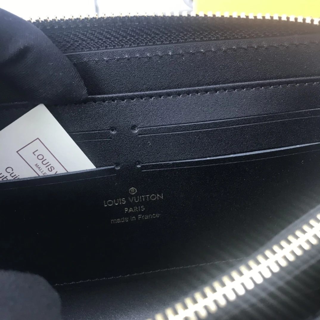 Louis Vuitton SINCE 1854 ZIPPY WALLET M69994 8 SINCE ZIPPY WALLET M