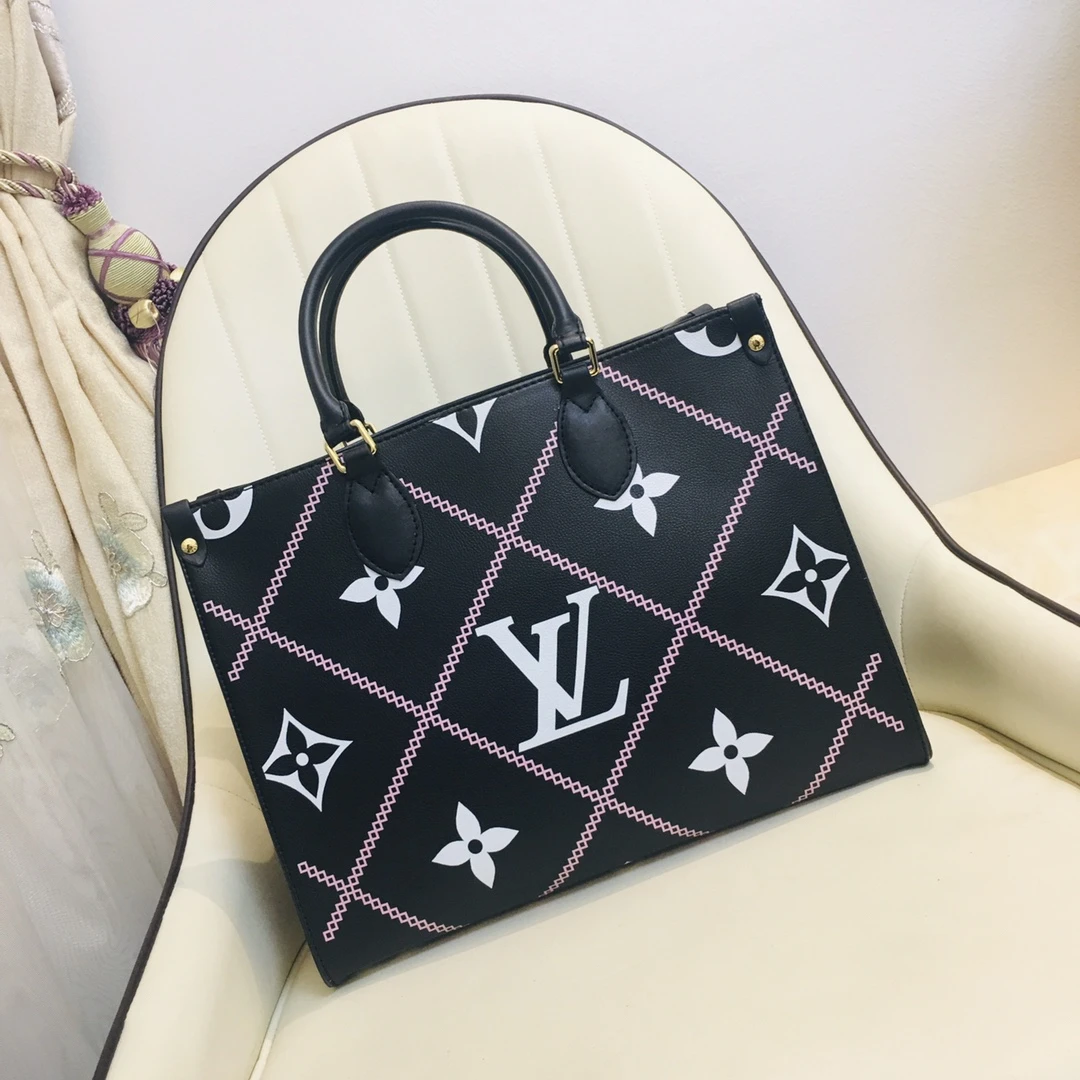 Louis Vuitton ONTHEGO MM M44568 3 blk