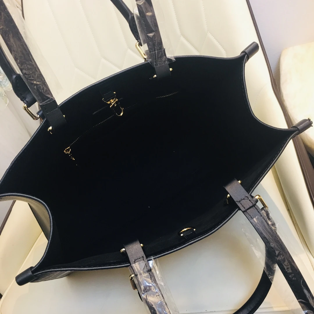 Louis Vuitton ONTHEGO MM M44568 9 blk