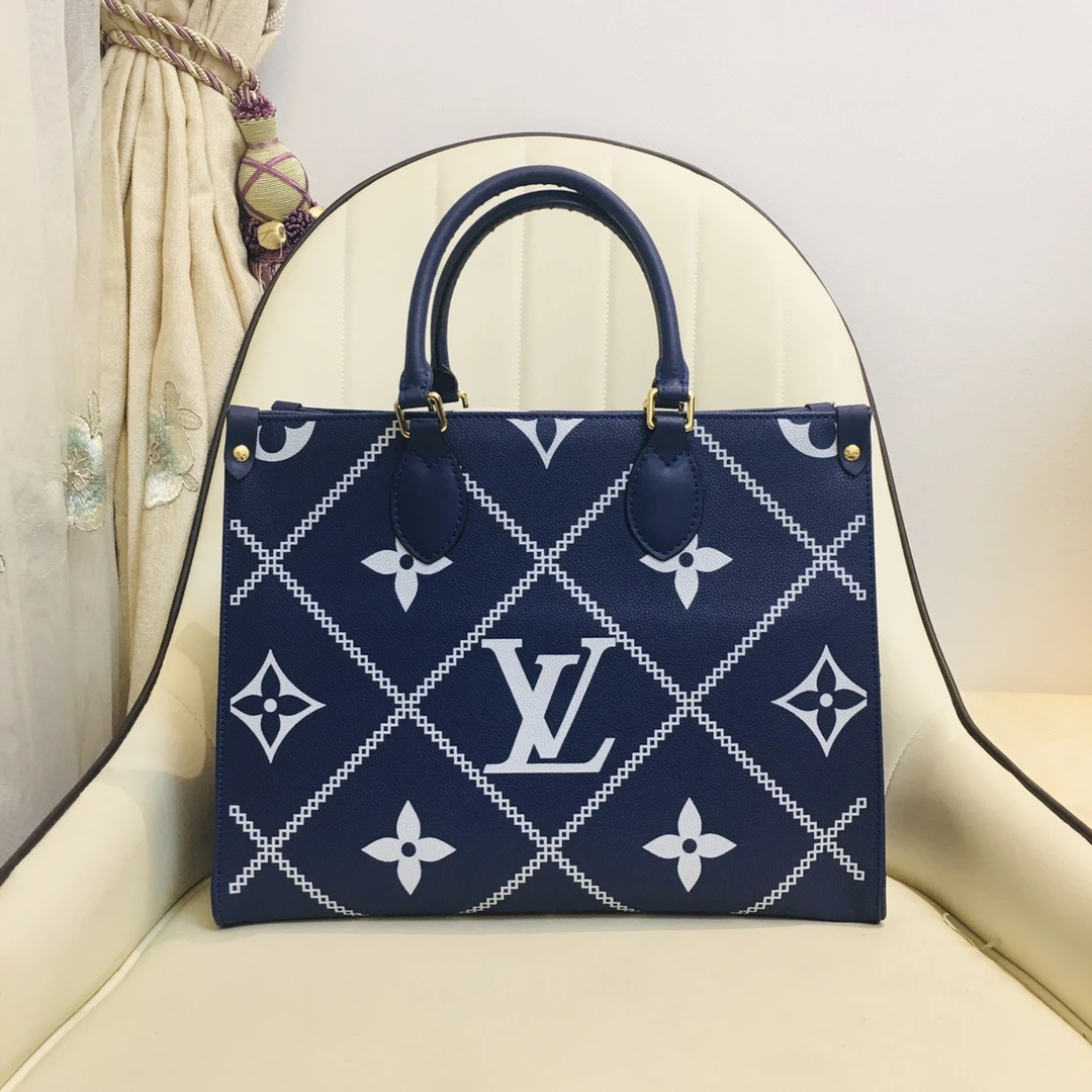 Louis Vuitton ONTHEGO MM M44568 14 blue