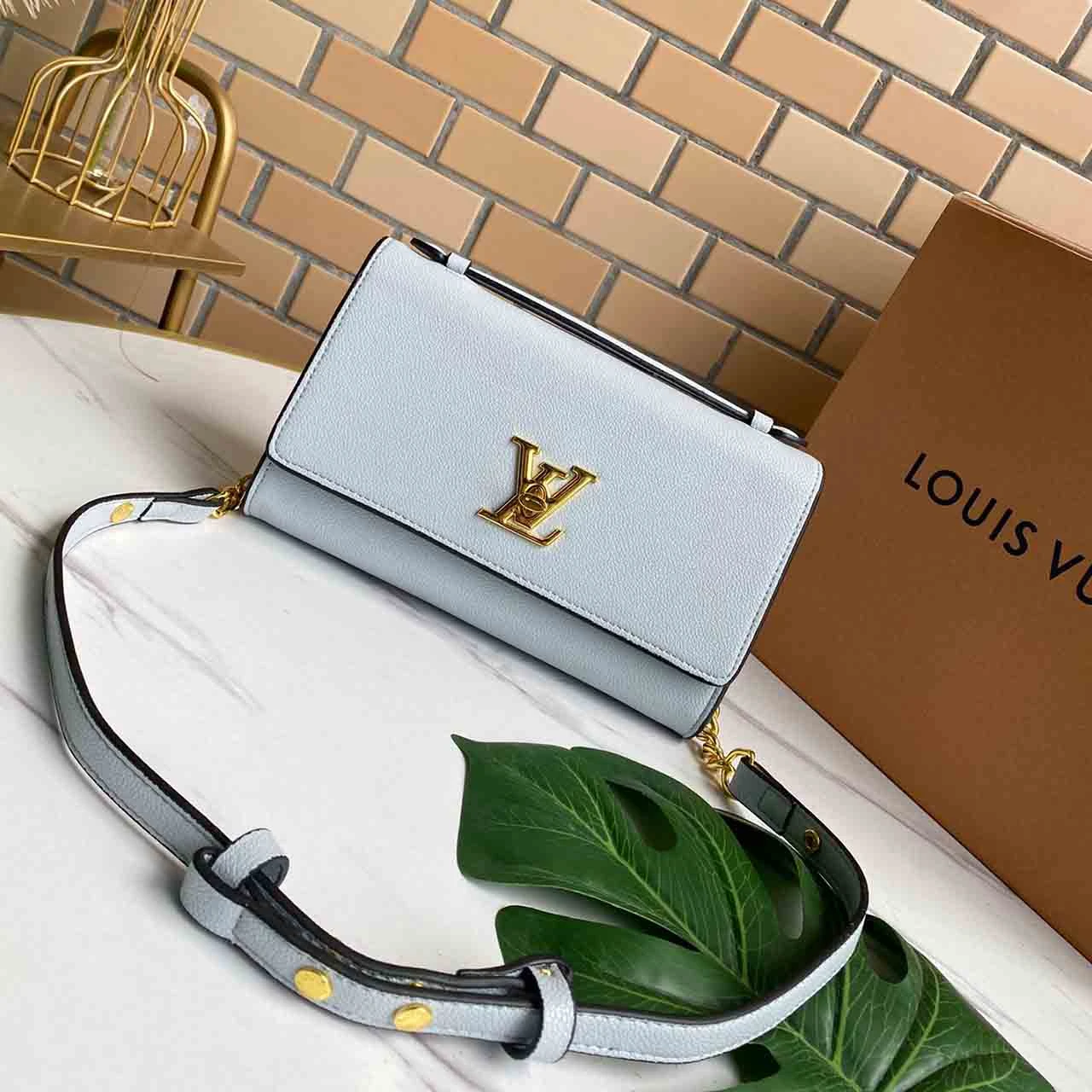 Louis Vuitton LOCKME CLUTCH M56088 PINK/BLUE 1 m