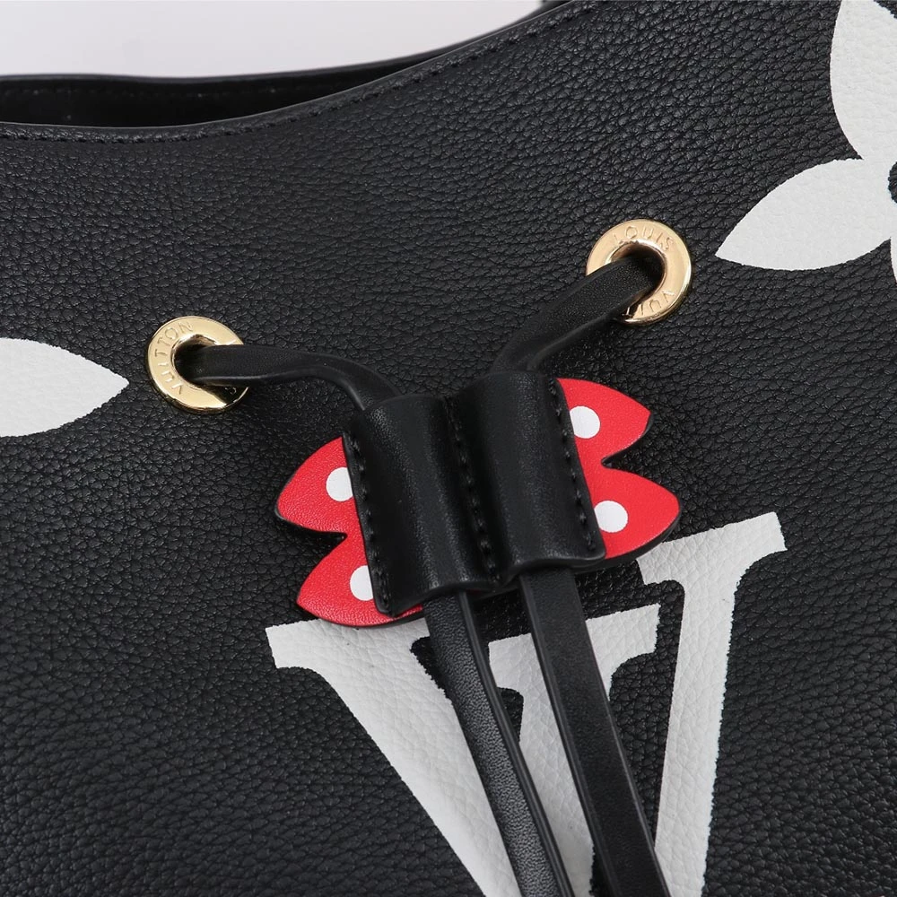 Louis Vuitton CRAFTY NeONOe MM M56889 5 m