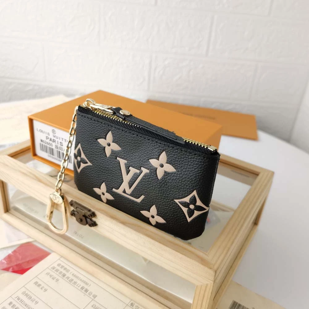 Louis Vuitton AAA-KEY POUCH M80885 2 m