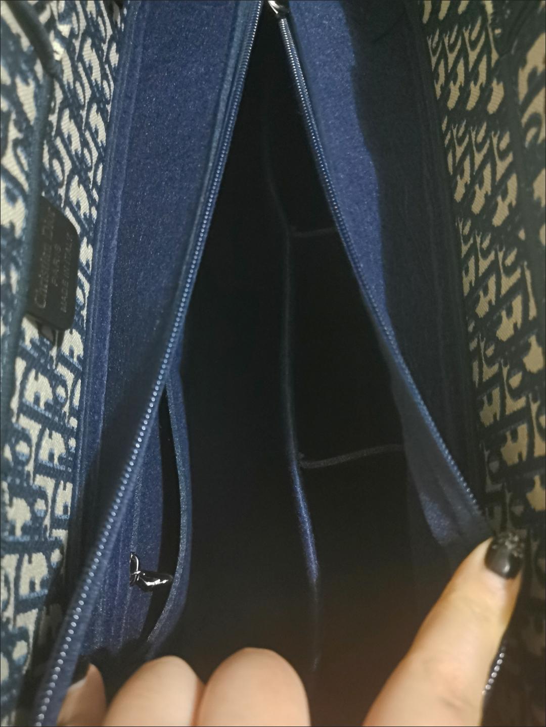 Dior Oblique Embroidery Mini Book Tote photo review