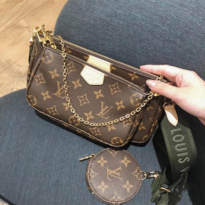 Louis Vuitton MULTI POCHETTE ACCESSOIRES-M44813 GREEN/PINK/BLUE photo review