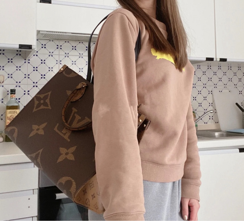 Louis Vuitton ONTHEGO GM-M45320 41CM Blk/Blue/Red photo review