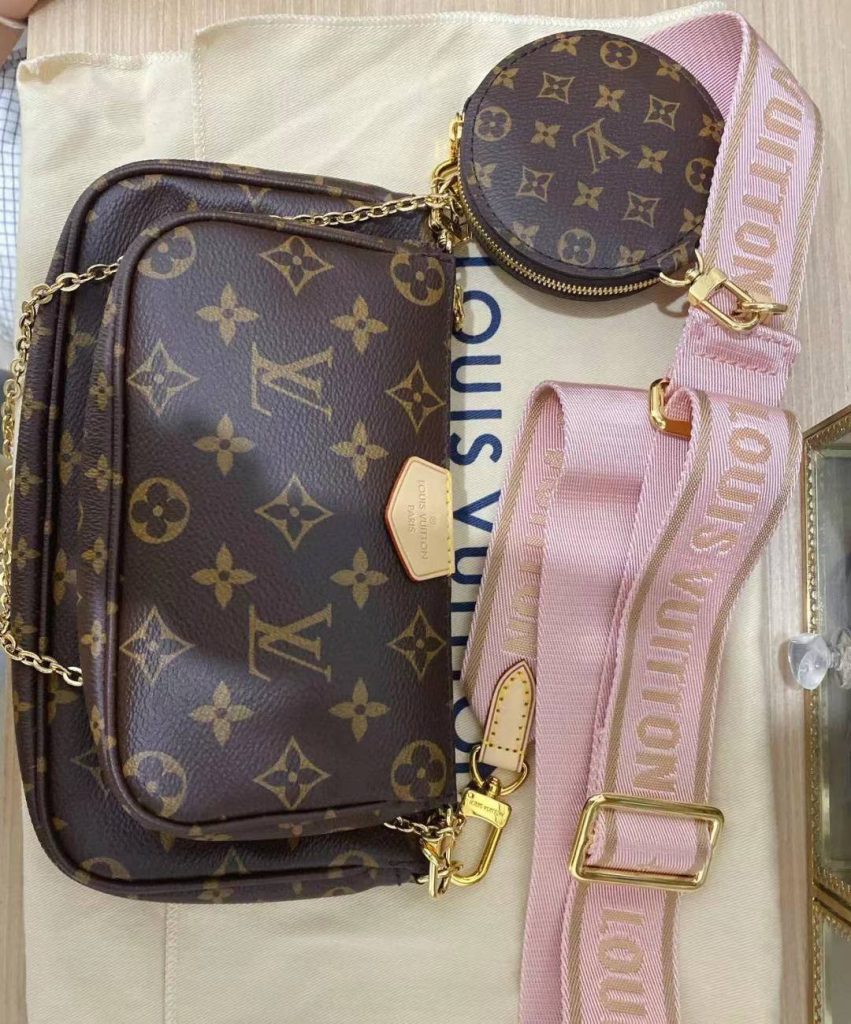 Louis Vuitton MULTI POCHETTE ACCESSOIRES-M44813 GREEN/PINK/BLUE photo review