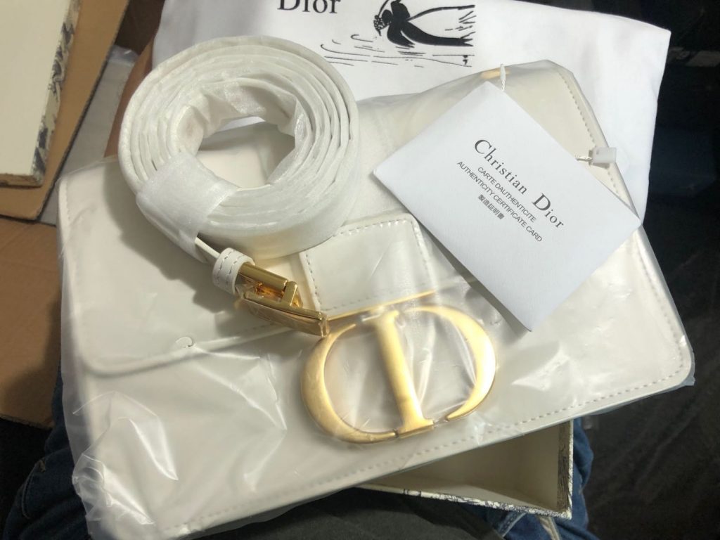 Louis Vuitton PONT 9 M55948 BLK photo review